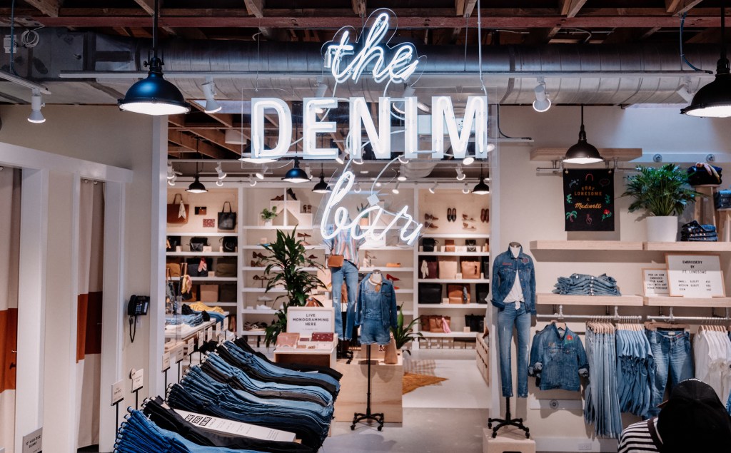 travis burnham madewell store design